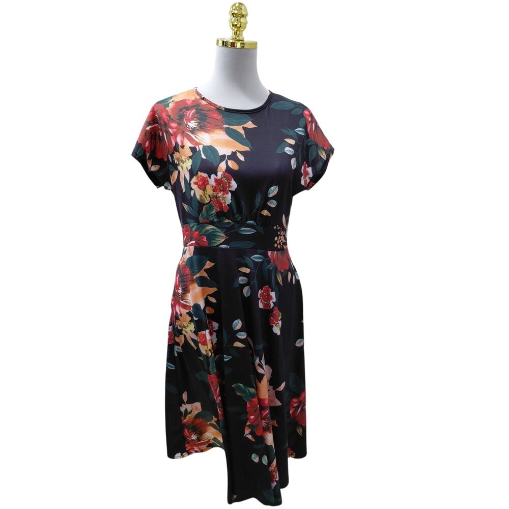 Dark floral  womens maxi dress size large